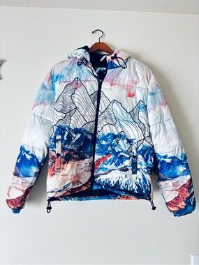 Tango Hotel Mountain Water Color Print Puffer Jacket in Multi-Color Size Small